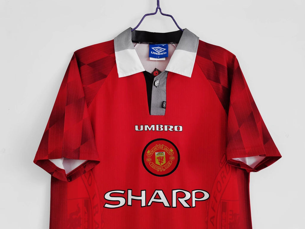 1996-98 Manchester United Home Retro Vintage Football Jersey - Umbro Sharp Era