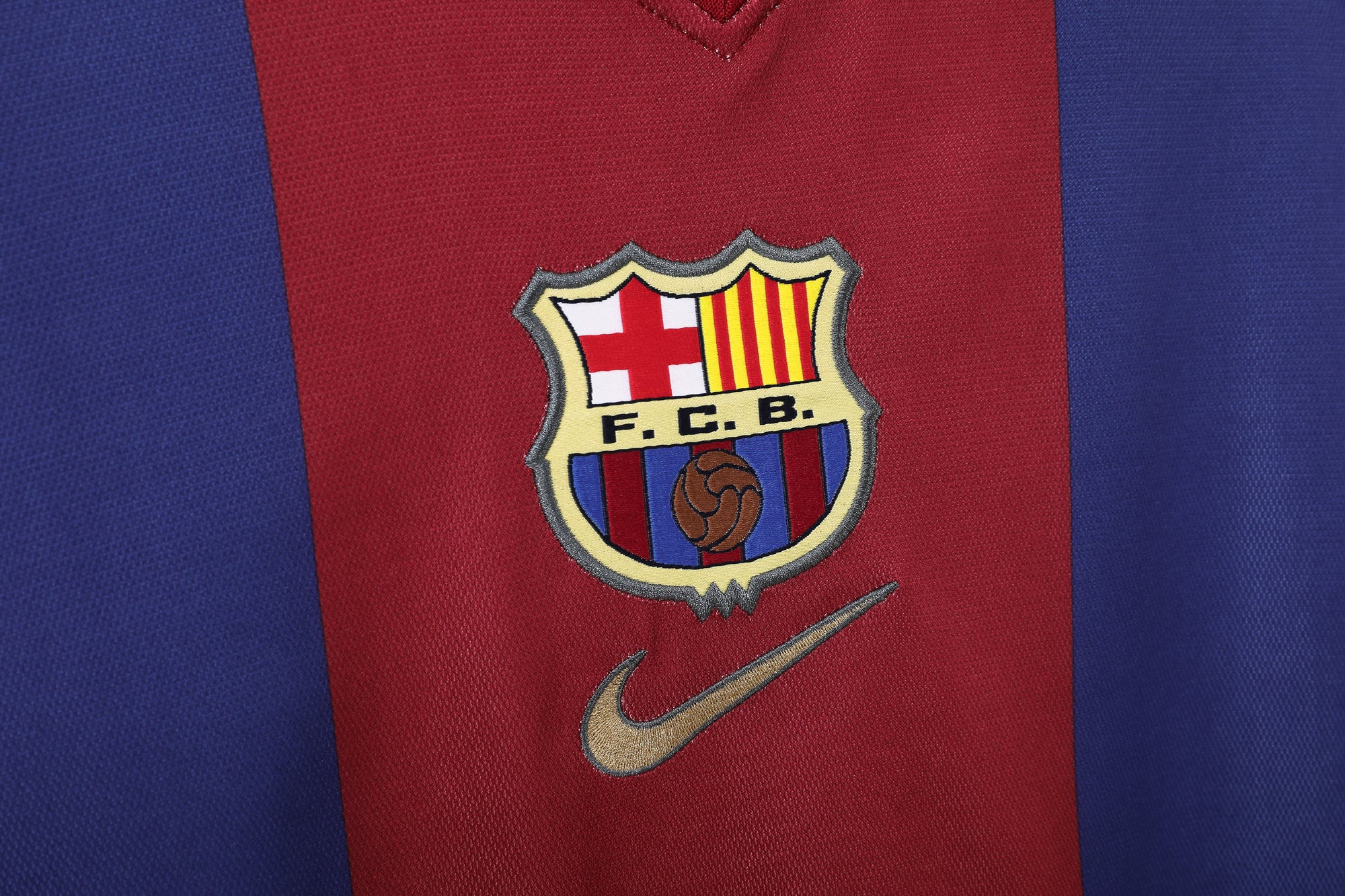 1999-00 FC Barcelona Centenary: The Century Icon