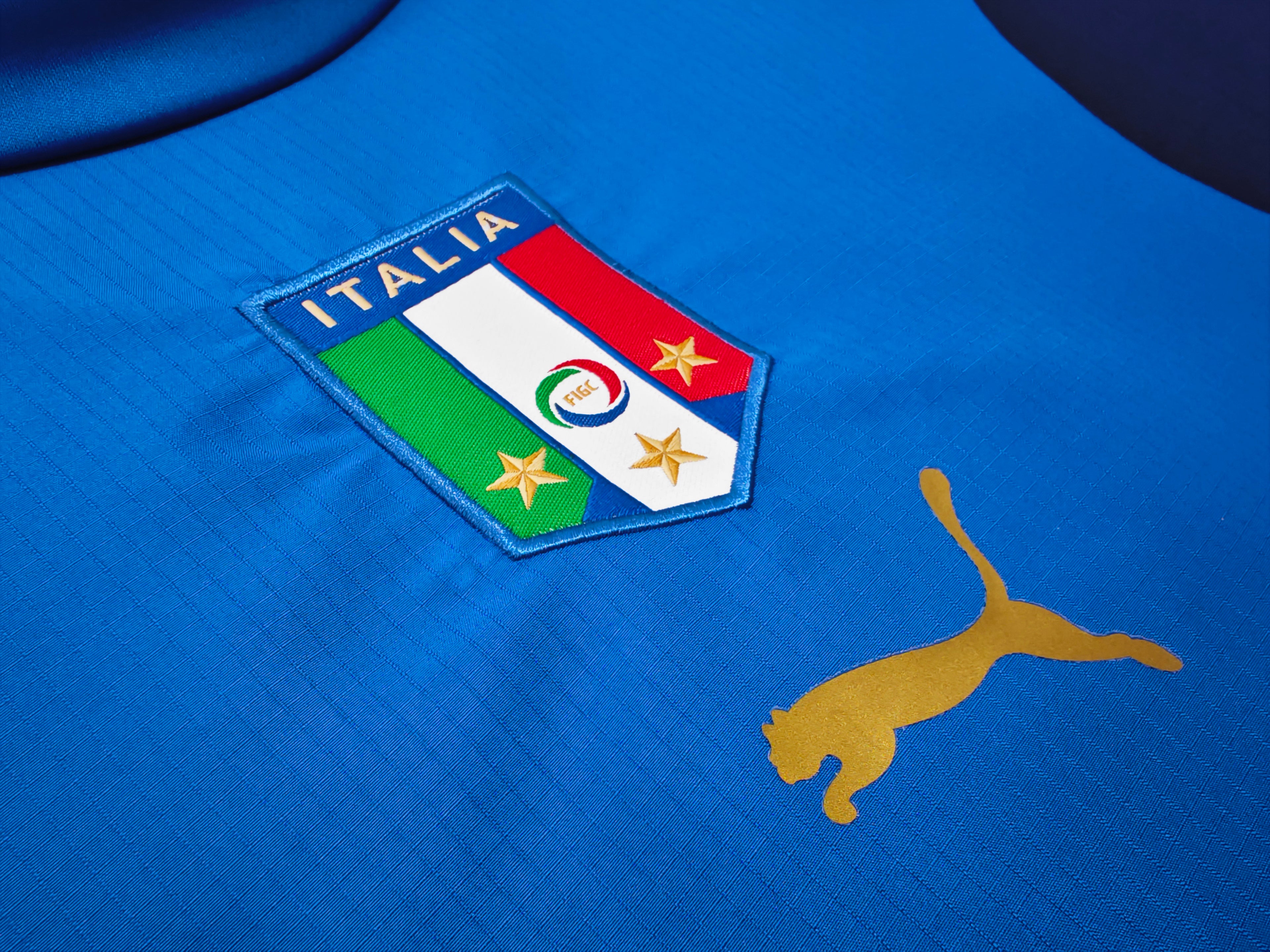 2006 Italy Home World Cup Retro Football Jersey