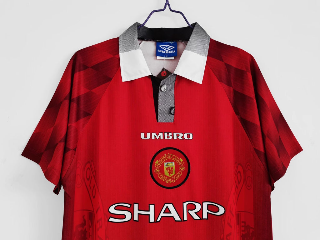 1996-98 Manchester United Home Retro Vintage Football Jersey - Umbro Sharp Era
