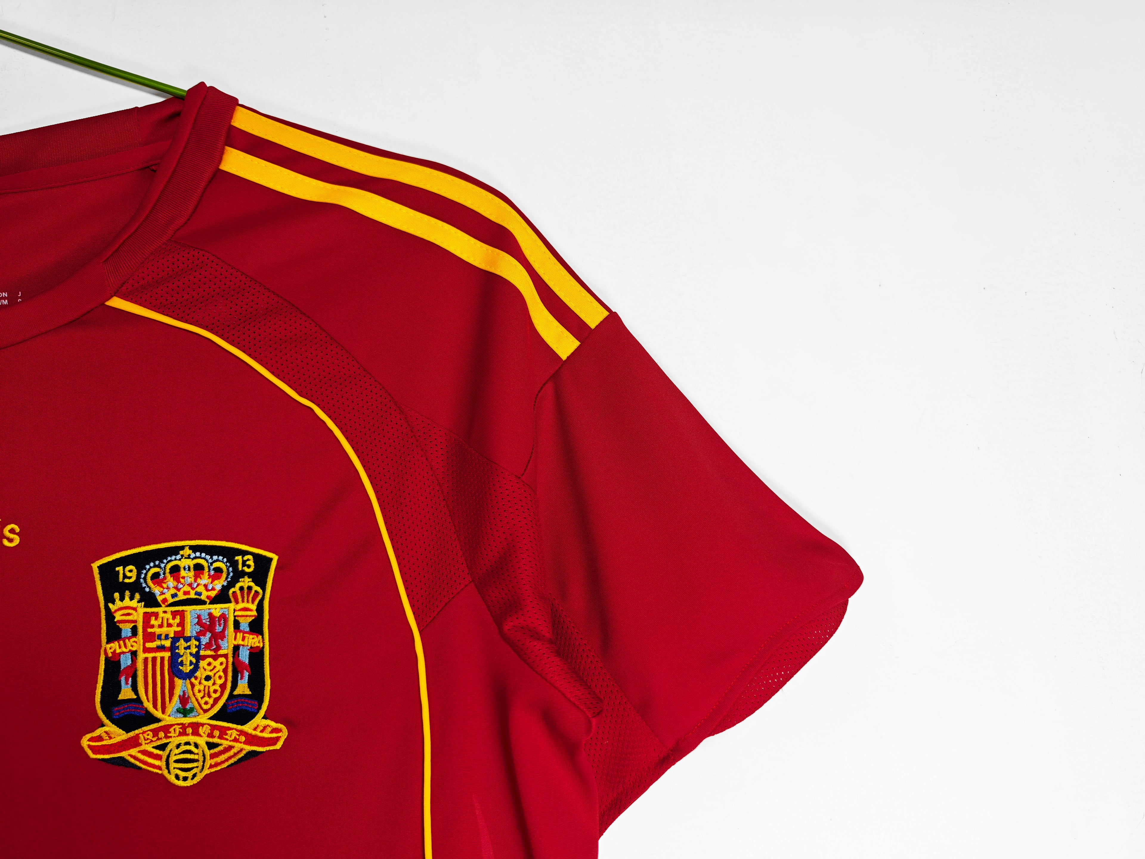 2008-09 Spain Home Retro Vintage Football Jersey - Adidas Euro 2008 Winners Edition