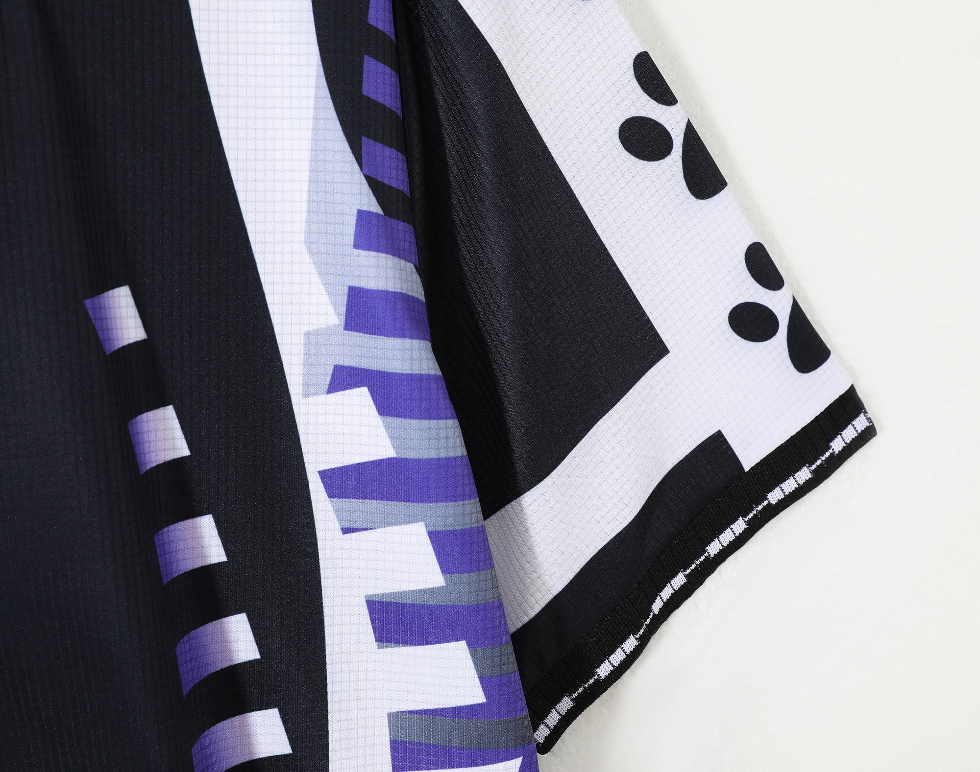 1996-97 Real Madrid Away: The Kelme "Paw Print" Icon