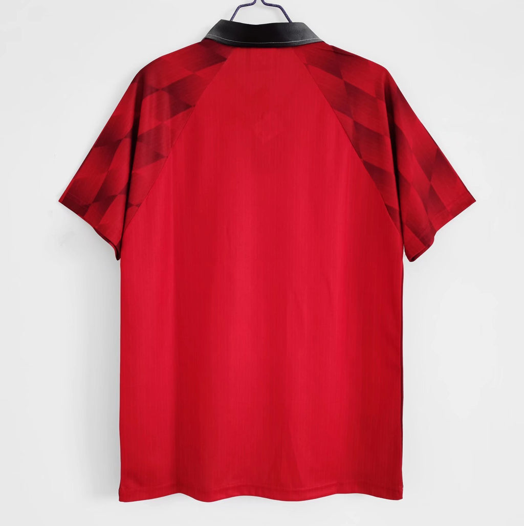 1996-98 Manchester United Home Retro Vintage Football Jersey - Umbro Sharp Era