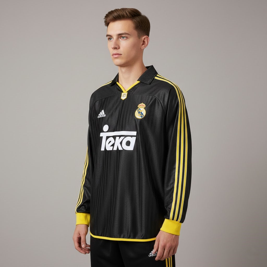 Real Madrid 1999-2000 Away Kit – Long Sleeve "Paris Triumph" Edition