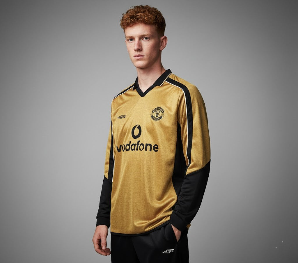Manchester United 2001-02 Away/Third Kit – Long Sleeve "Centenary" Gold Edition