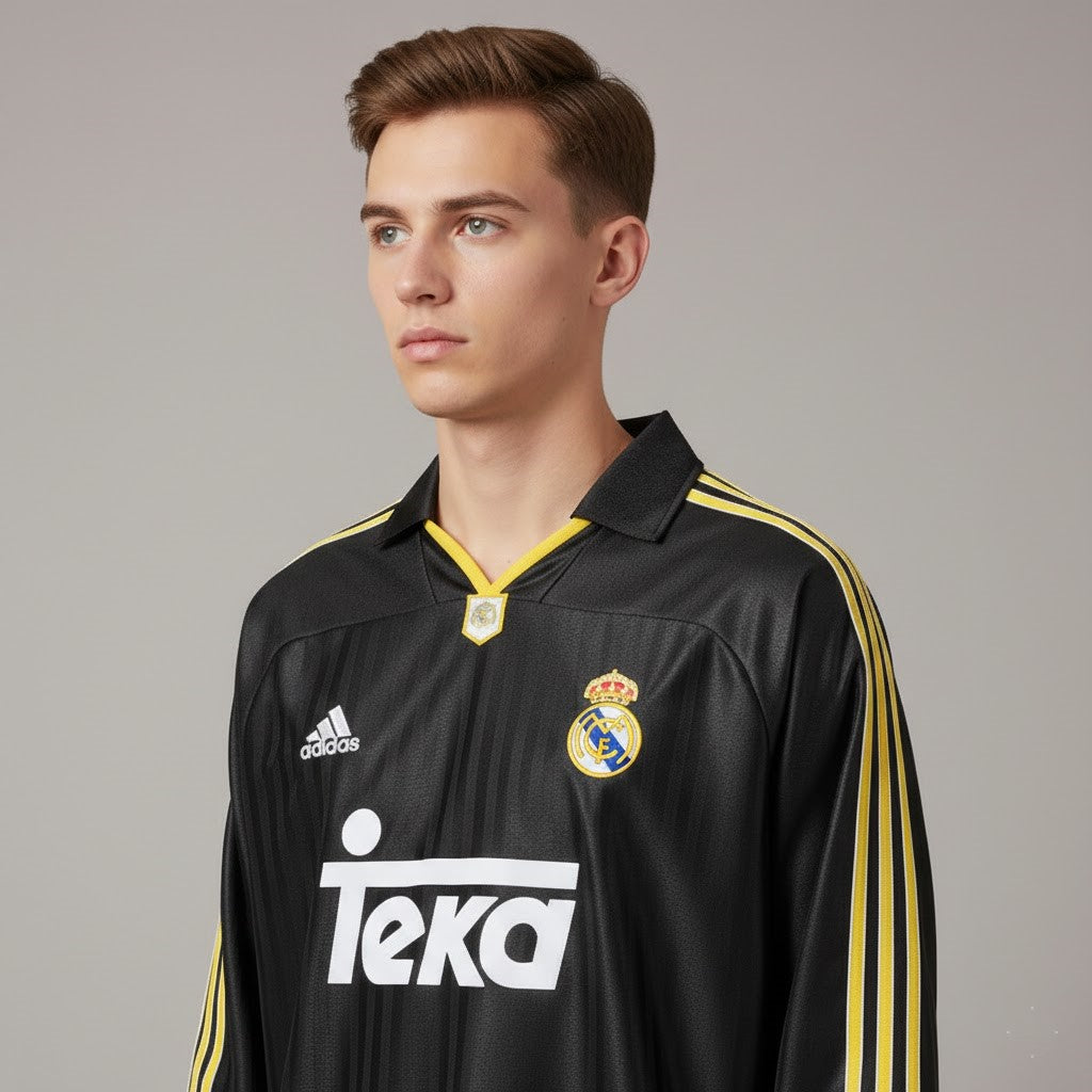 Real Madrid 1999-2000 Away Kit – Long Sleeve "Paris Triumph" Edition