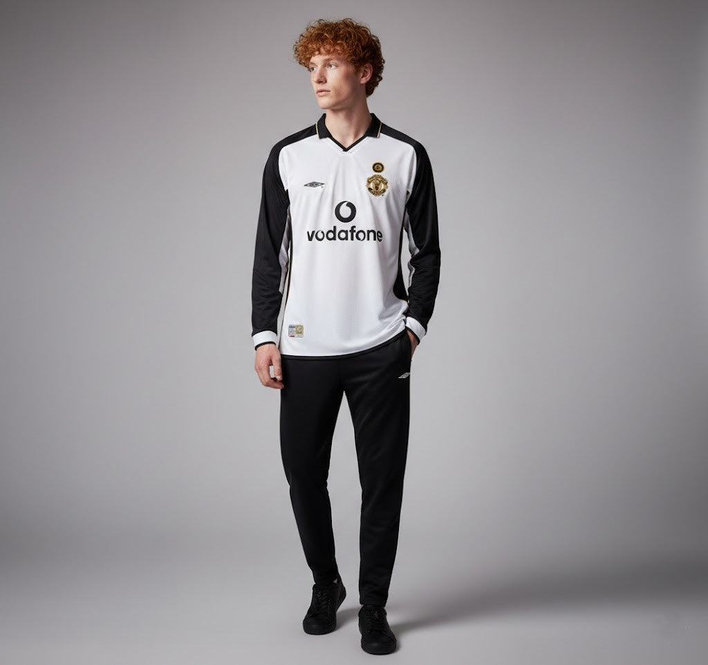Manchester United 2001-02 Third Kit – Long Sleeve "Centenary" White Edition